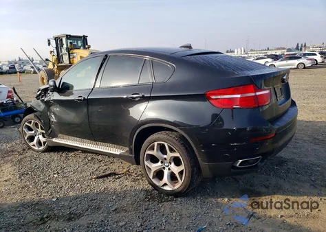 2013 BMW X6 xDrive50I z USA, uszkodzony, nr VIN 5UXFG8C55DL591232